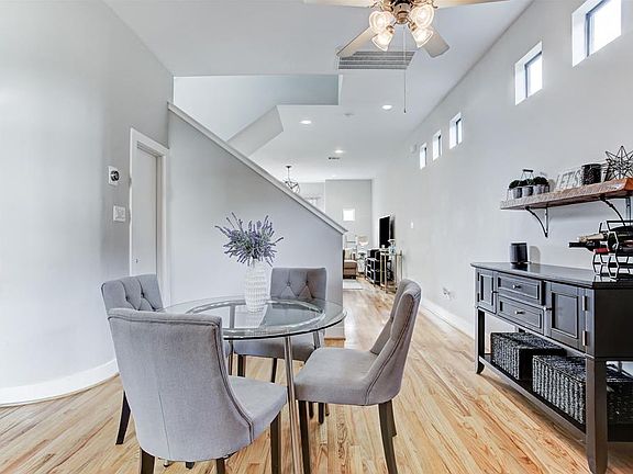 5th image of 2514 Brinkman St