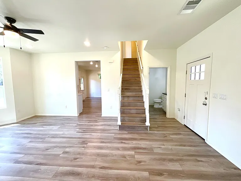 1202 N Mystic Dr — Photo 5