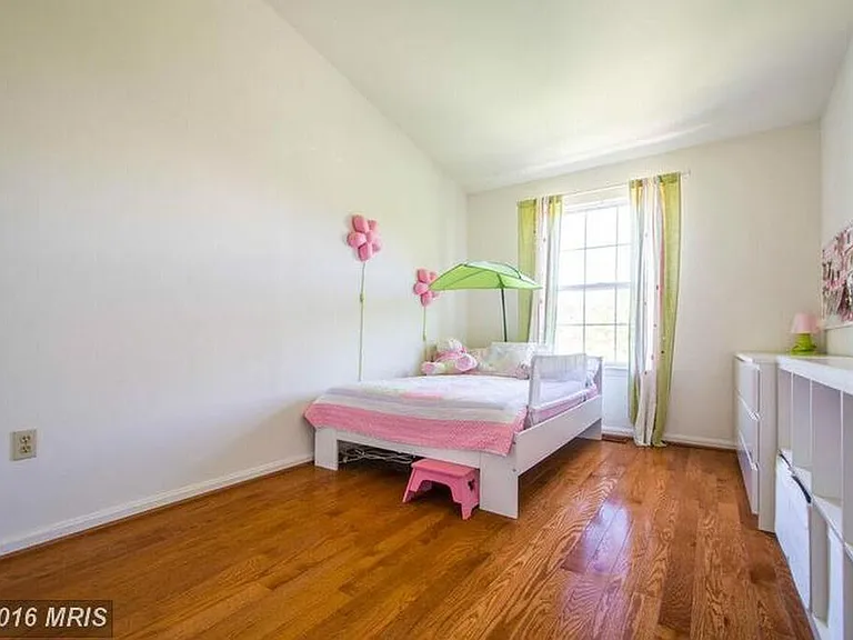 8922 Mallard Ct — Photo 17