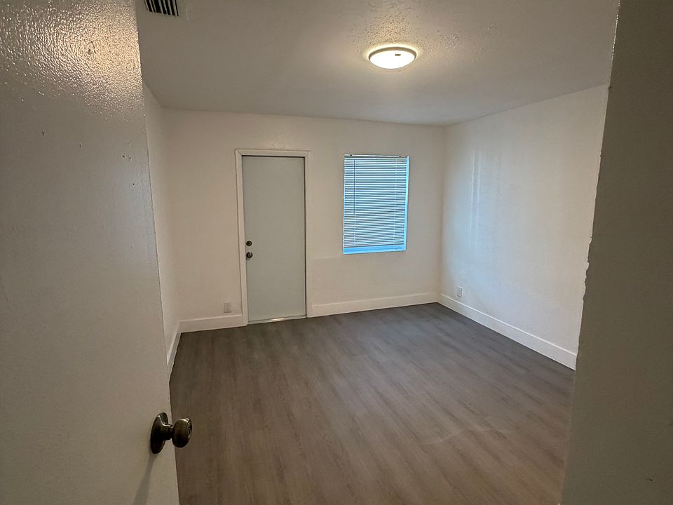 1st image of 2769 NW 58th Ter