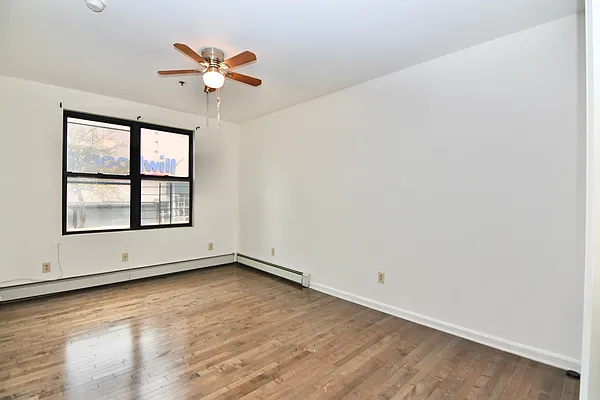 Rented by Bohemia Realty Group | media 8