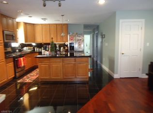 18 Prospect St, Bloomfield, NJ 07003