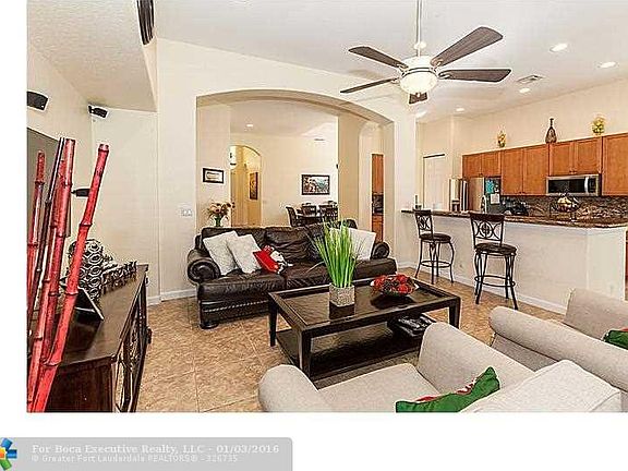 Home For Sale In Heron Bay