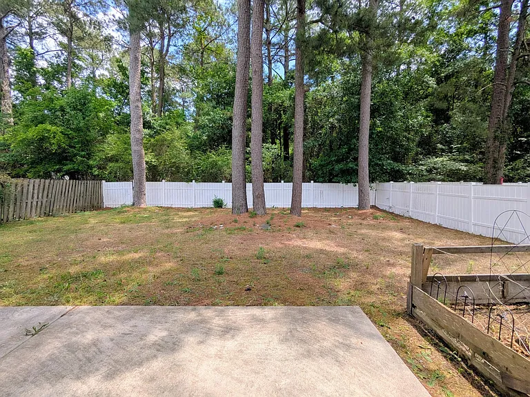 127 Towering Pine Dr — Photo 18