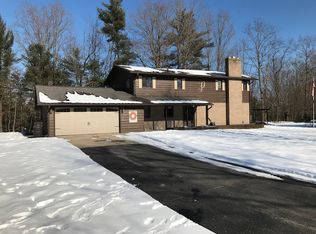 8104 Mary Louise Dr, Evart, MI 49631