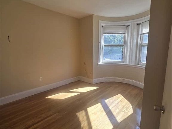 2nd image of 100 Saint Marys St APT 1