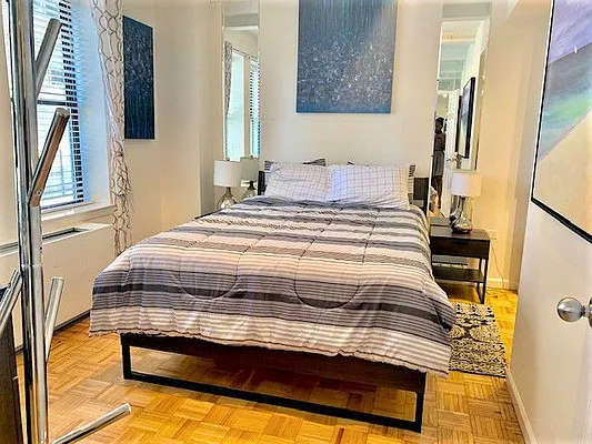 Rented by Sterling Holdings | media 5