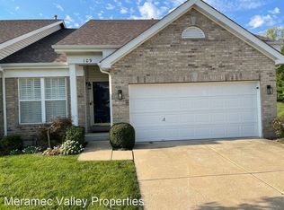 109 Hunters Run Ct, Eureka, MO 63025
