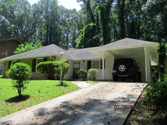 3rd image of 2032 Rector Dr SW