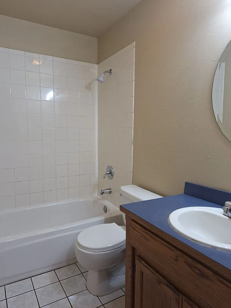 JMAY-Mansfield Main Street Apartments — Photo 2