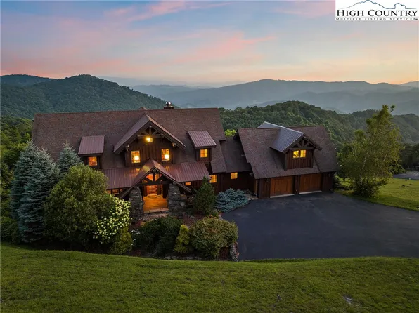 862 Buffalo Nvno, Zionville, NC 28698