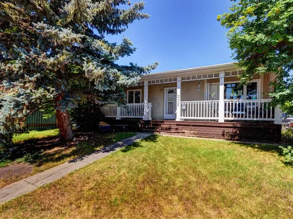 202 S Olympia Dr SE, Calgary, AB T2C 1H5