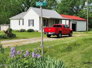 106 W Byrd St, Tipton, MO 65081