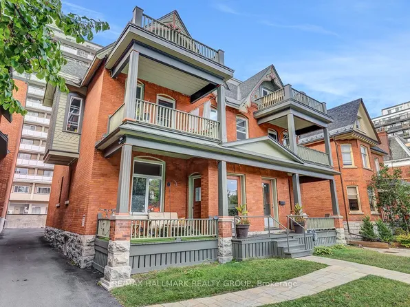 163 Gilmour St #161, Ottawa, ON K2P 0N8