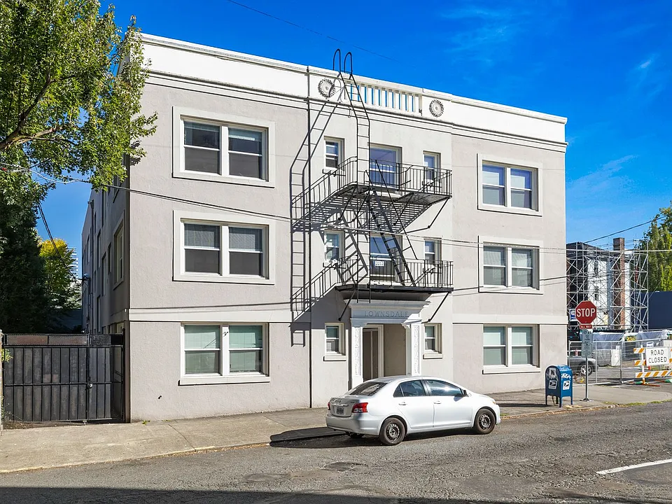 Lownsdale Apartments