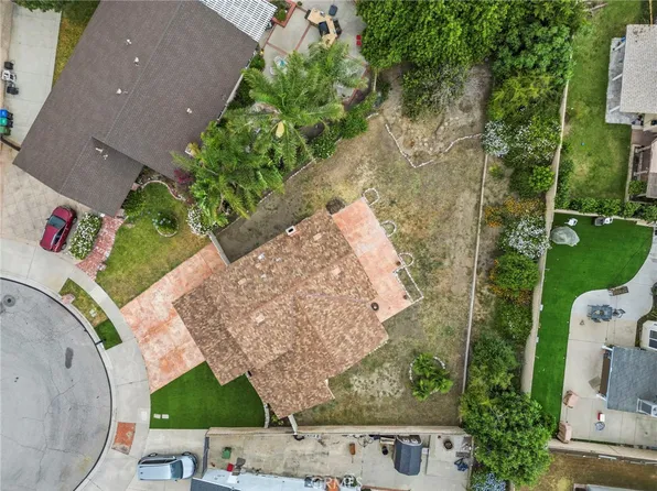 2031 Morning Glory St, Simi Valley, CA 93065