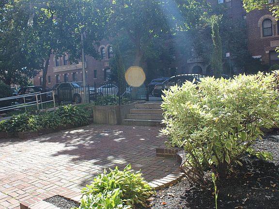 4th image of 6307 Saunders St #1G