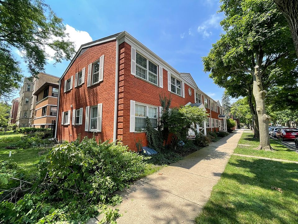 1st image of 4101 W Berteau Ave APT 201