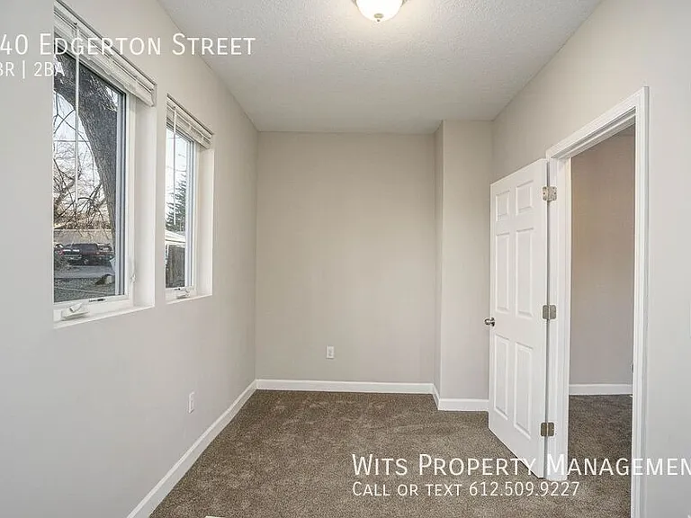 940 Edgerton St — Photo 11