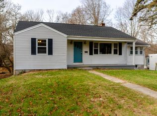 14 Woodland Grv #14, Waterford, CT 06385