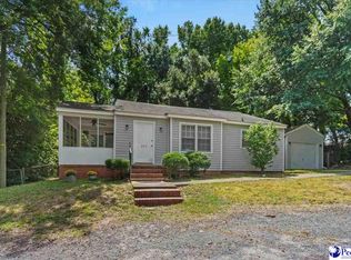 209 Sanders St, Darlington, SC 29532