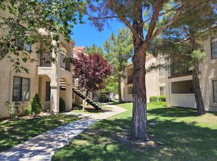 2554 Olive Dr, Palmdale, CA 93550
