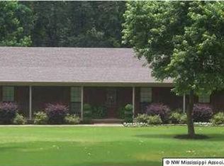 461 Brandywine Ln, Senatobia, MS 38668