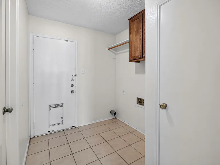 5719 Red Cactus Ct — Photo 15