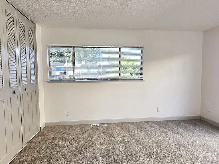 5994 Lake Crest Way #29 — Photo 9