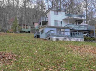 55 Diane Ln, Maggie Valley, NC 28751