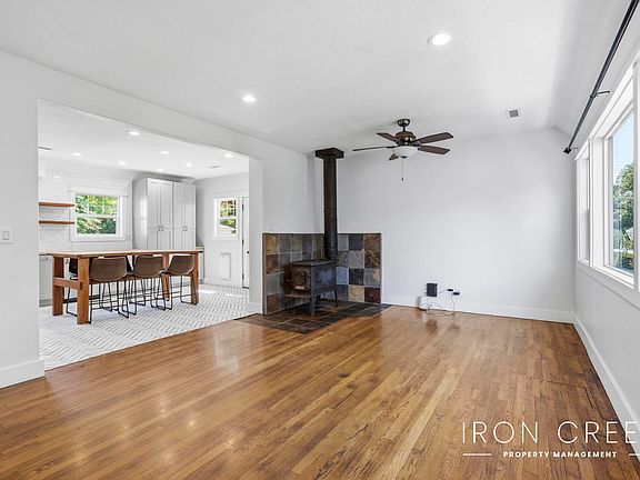 5th image of 409 W Ada St