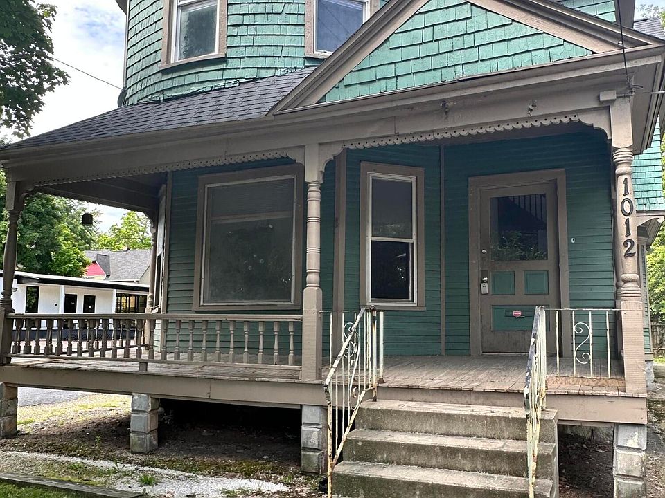 1st image of 1012 S Westnedge Ave