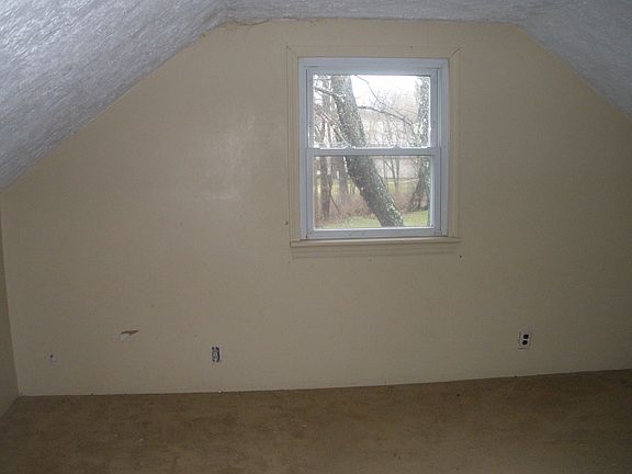 4th image of 1206 South Ave
