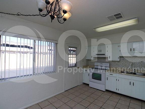 4th image of 13000 N 113th Ave APT 4