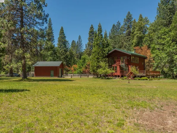 30 Dorleska Ct, Trinity Center, CA 96091