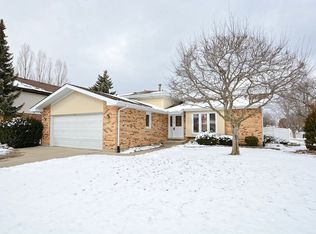 8238 164th St, Tinley Park, IL 60477