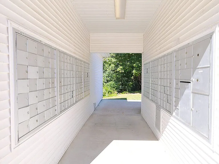 Resident Mail Center