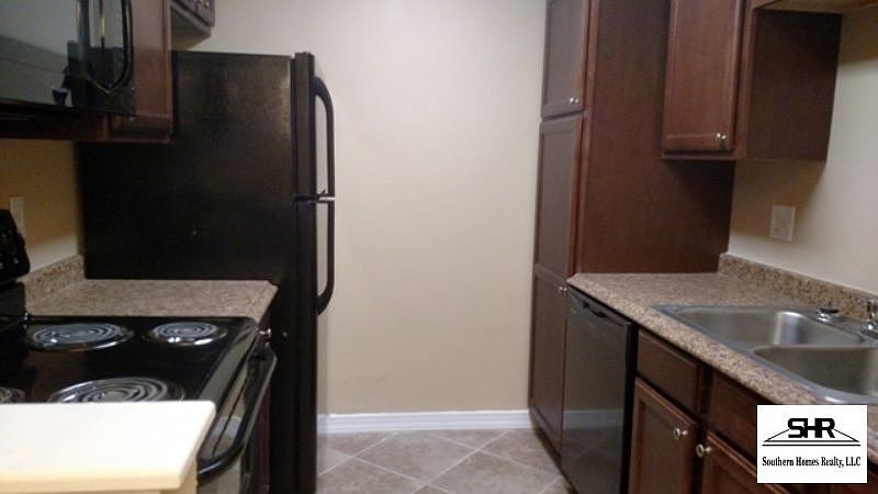 2nd image of 27 E Burgess Rd APT F