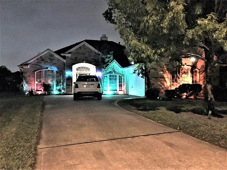 10119 W Temple Dr — Photo 2