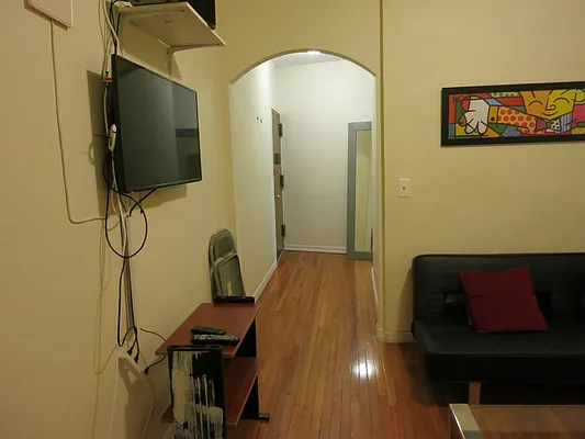 Rented by Eisenberg Exclusives | media 17