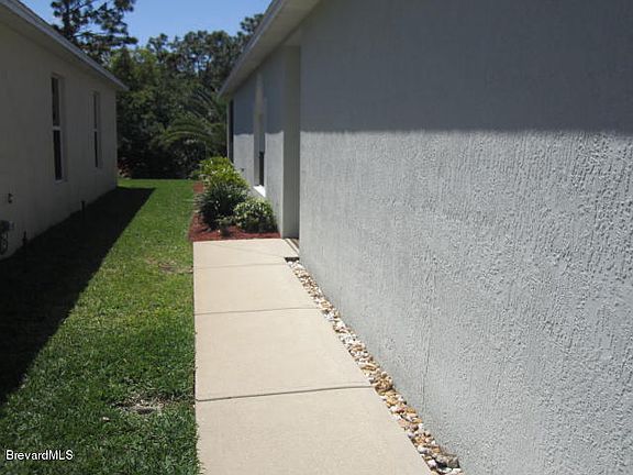 Front walkway
