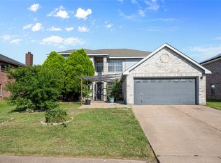 2303 Mainsail Ln, Arlington, TX 76002