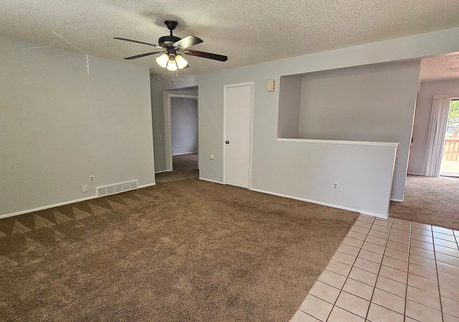 Spacious Arvada Home - Large Deck and Finished Basement — Photo 2