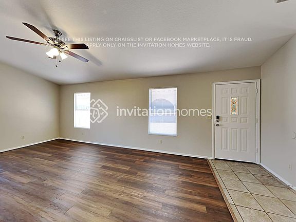 4th image of 8042 W Paradise Dr