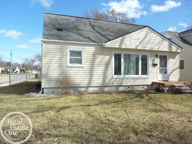 705 S Chocolay Ave photo 1