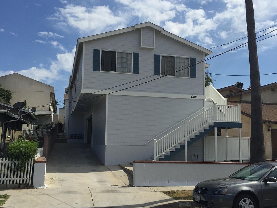 Driveway Entry to Carport