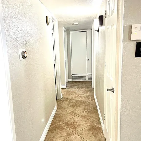 2129 Lymington Rd — Photo 10
