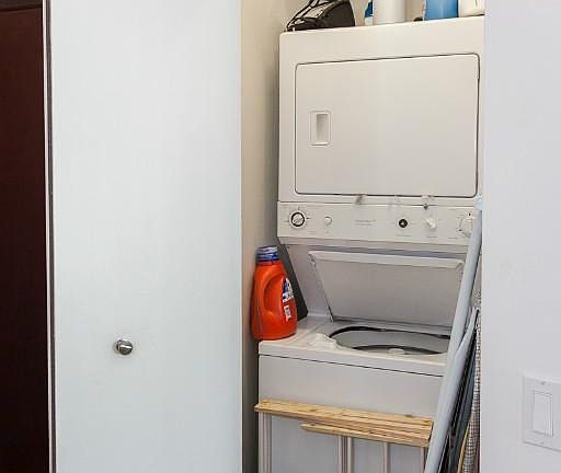 2nd image of 33 W Ontario St APT 30B