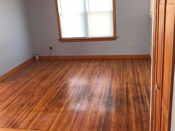 4th image of 78 Lakewood Ave