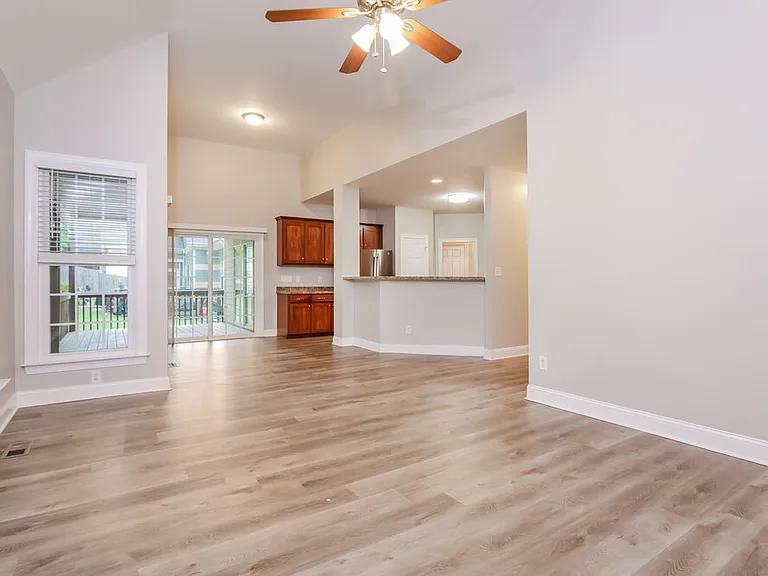 8537 Battery Crest Ln — Photo 5